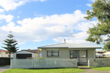 Photo of property in 5a Jasper Way, Papamoa Beach, Papamoa, 3118