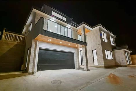 Photo of property in 15c Living Stream Road, Albany Heights, Auckland, 0632