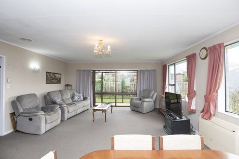 Photo of property in 56 Grange Street, Winton, 9720