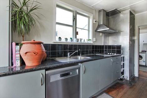 Photo of property in 14 Clinkard Avenue, Glenholme, Rotorua, 3010