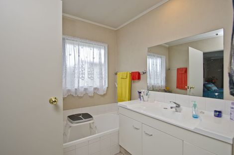 Photo of property in 58 Luculia Drive, Mount Maunganui, 3116