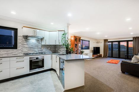 Photo of property in 125 Eskdale Road, Papakowhai, Porirua, 5024