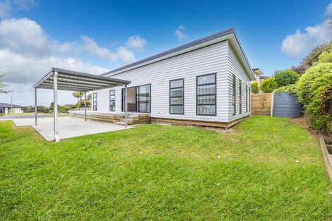 Photo of property in 13 Gregson Drive, Huntly, 3700