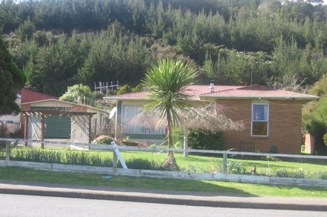 Photo of property in 89 George Street, Hikurangi, 0114