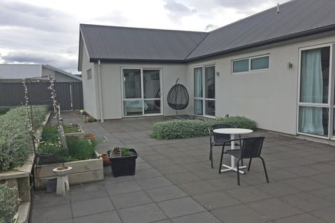 Photo of property in 9 Marbleleaf Lane, Albert Town, Wanaka, 9305