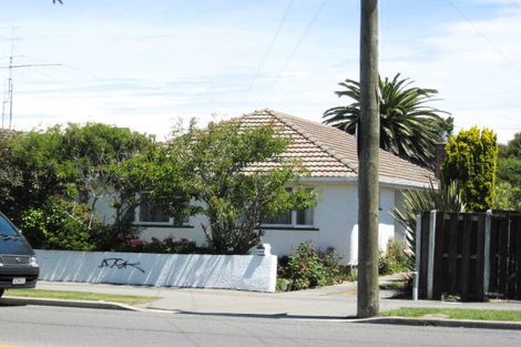 Photo of property in 100 Estuary Road, South New Brighton, Christchurch, 8062