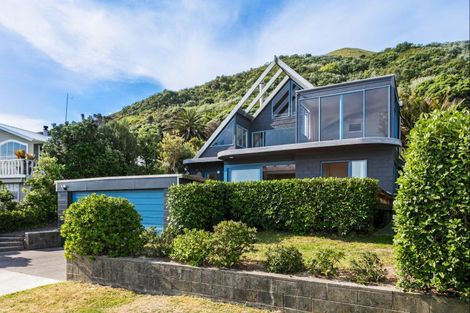 Photo of property in 8 Makorori Beach Road, Makorori, Gisborne, 4073