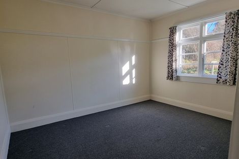 Photo of property in 30 Oxford Street, Taylorville, Greymouth, 7805
