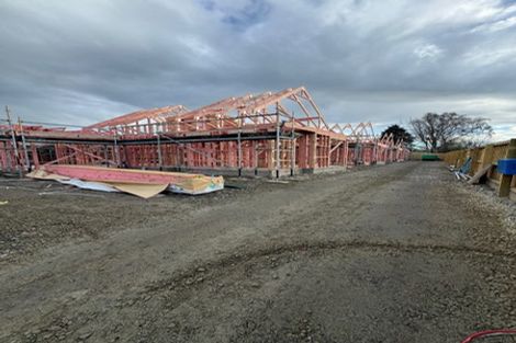 Photo of property in 2/25 Winters Road, Redwood, Christchurch, 8051