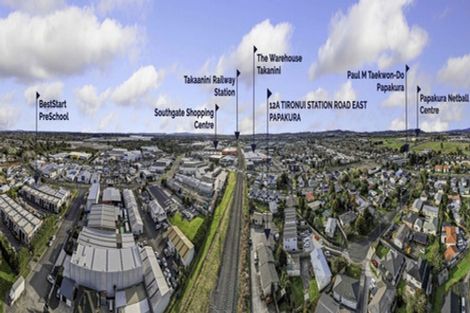 Photo of property in 14/12a Tironui Station Road East, Papakura, 2112