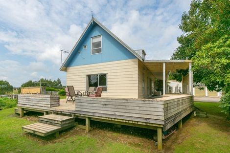 Photo of property in 273 Henwood Road, Paraite, New Plymouth, 4372