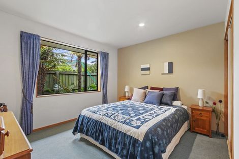 Photo of property in 6 Empress Place, Halswell, Christchurch, 8025