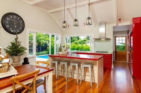 Photo of property in 16 Lee Street, Blenheim, 7201