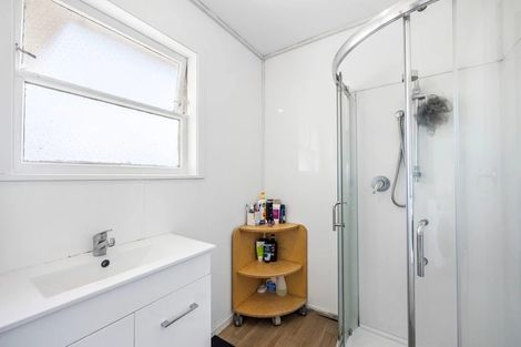 Photo of property in 11 Tasman Street, Pukekohe, 2120