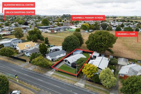 Photo of property in 103 Collins Road, Melville, Hamilton, 3206