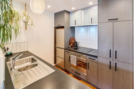 Photo of property in 9/208 Jackson Street, Petone, Lower Hutt, 5012