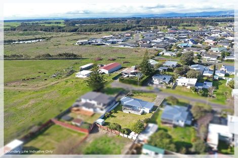 Photo of property in 8 Kennedy Street, Foxton Beach, Foxton, 4815