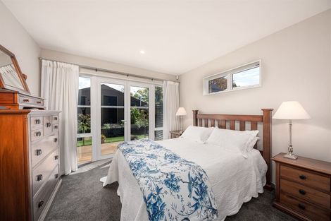 Photo of property in 114 Paparoa Street, Papanui, Christchurch, 8053