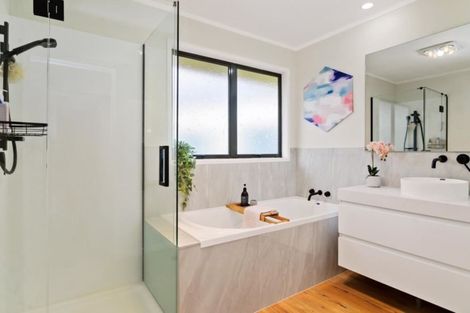 Photo of property in 16 Browning Crescent, Owhata, Rotorua, 3010