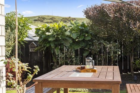 Photo of property in 34 Ballintoy Park Drive, Welcome Bay, Tauranga, 3175