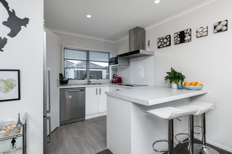 Photo of property in 5 Boyle Mews, Papamoa Beach, Papamoa, 3118