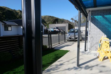 Photo of property in 19 Rongomau Lane, Raumati South, Paraparaumu, 5032