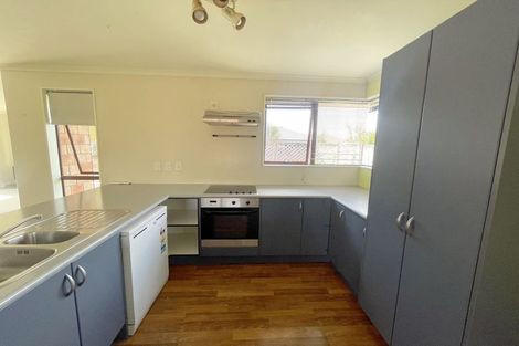 Photo of property in 32 Twickenham Place, Nawton, Hamilton, 3200