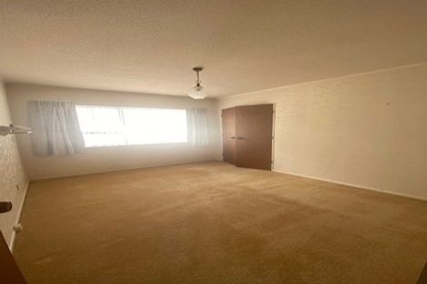 Photo of property in 30 Oxford Street, Tawa, Wellington, 5028