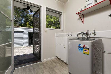 Photo of property in 5/1 Takapu Street, Henderson, Auckland, 0612