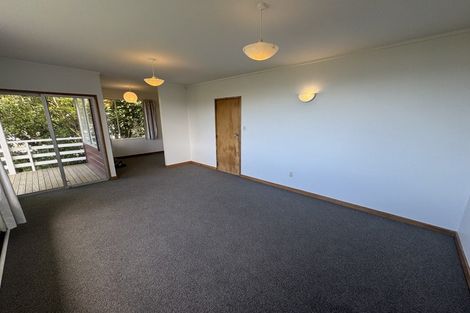 Photo of property in 13-13a Espin Crescent, Karori, Wellington, 6012