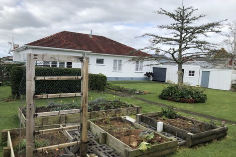 Photo of property in 11 Miranda Street, Stratford, 4332