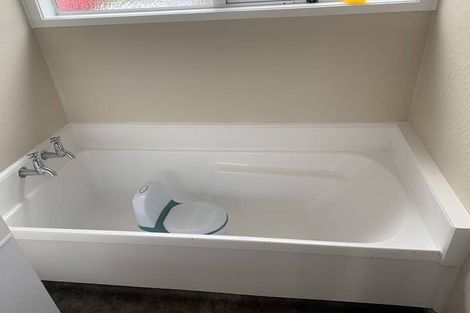 Photo of property in 3 Montego Place, Weymouth, Auckland, 2103