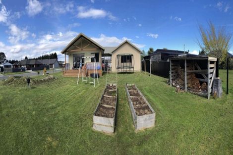 Photo of property in 44 Orbell Crescent, Te Anau, 9679