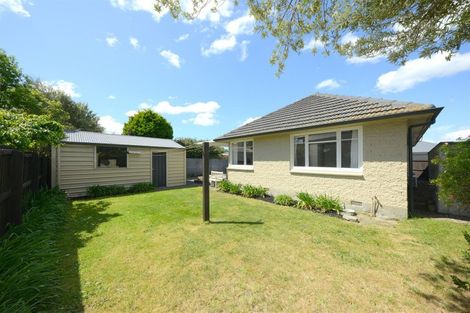 Photo of property in 2/8 Springhill Street Avonhead Christchurch City