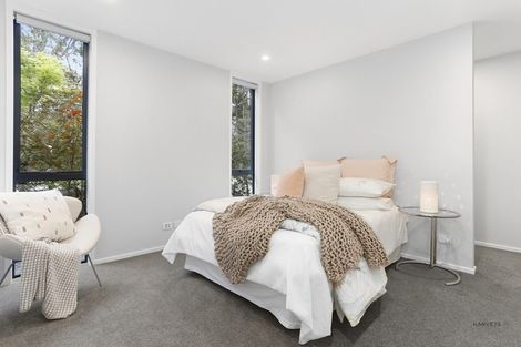 Photo of property in 182 Scenic Drive, Titirangi, Auckland, 0604