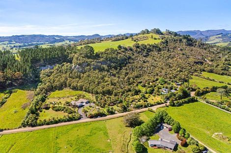 Photo of property in 80 Hodge Road, Coroglen, Whitianga, 3591