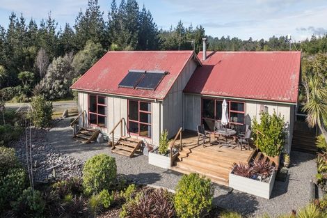 Photo of property in 441 Waiwhero Road, Ngatimoti, Upper Moutere, 7175