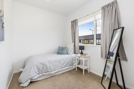 Photo of property in 129 Tarapuka Road, Westgate, Auckland, 0814