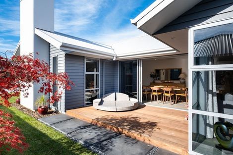 Photo of property in 11 Benmore Place, Poraiti, Napier, 4112