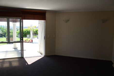 Photo of property in 22 Killeen Place, Flat Bush, Auckland, 2019