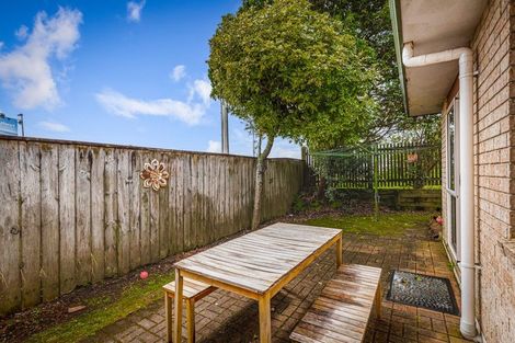 Photo of property in 12/520 Don Buck Road, Westgate, Auckland, 0614