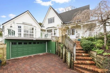 Photo of property in 32 Corunna Road, Milford, Auckland, 0620