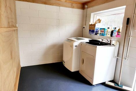 Photo of property in 34 Marian Drive, Inner Kaiti, Gisborne, 4010