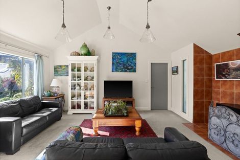 Photo of property in 65 Lucknow Road, Havelock North, 4130