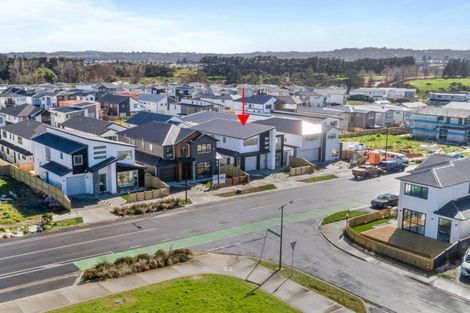 Photo of property in 17 Roa Avenue, Hobsonville, Auckland, 0616