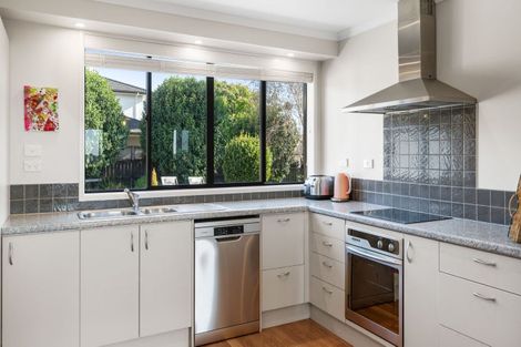 Photo of property in 44 Grace James Road, Pukekohe, 2120