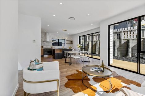 Photo of property in 26 Sari Place, Massey, Auckland, 0614