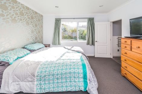 Photo of property in 4 Brougham Place, Springvale, Whanganui, 4501