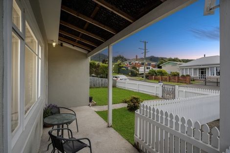 Photo of property in 19 Hall Road, Sawyers Bay, Port Chalmers, 9023