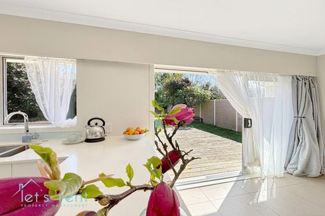 Photo of property in 8 Coulthard Terrace, Opaheke, Papakura, 2113